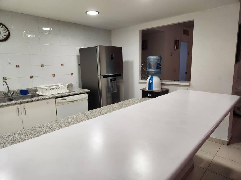 Ferienwohnung Departamento De Lujo. Seguridad 24. Playa A Pasos. Acapulco Exterior foto